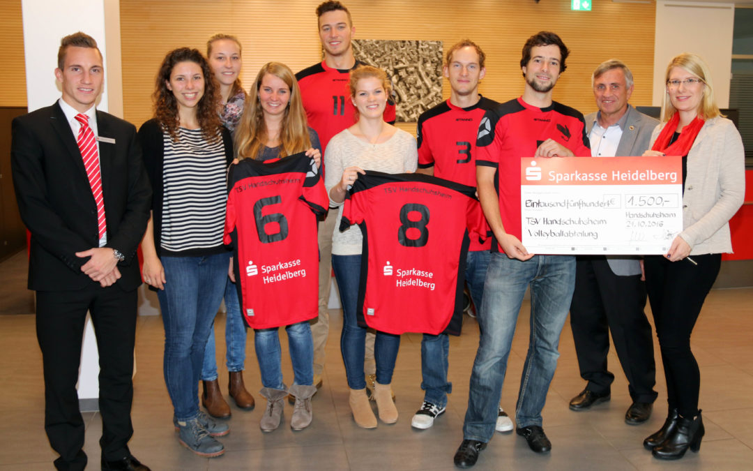 Sparkasse Heidelberg spendet Trikots